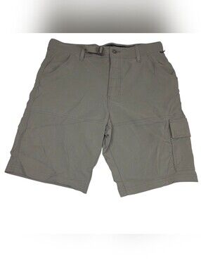 Gerry Weber Men's Cargo Shorts in Light Gray. Waist 32